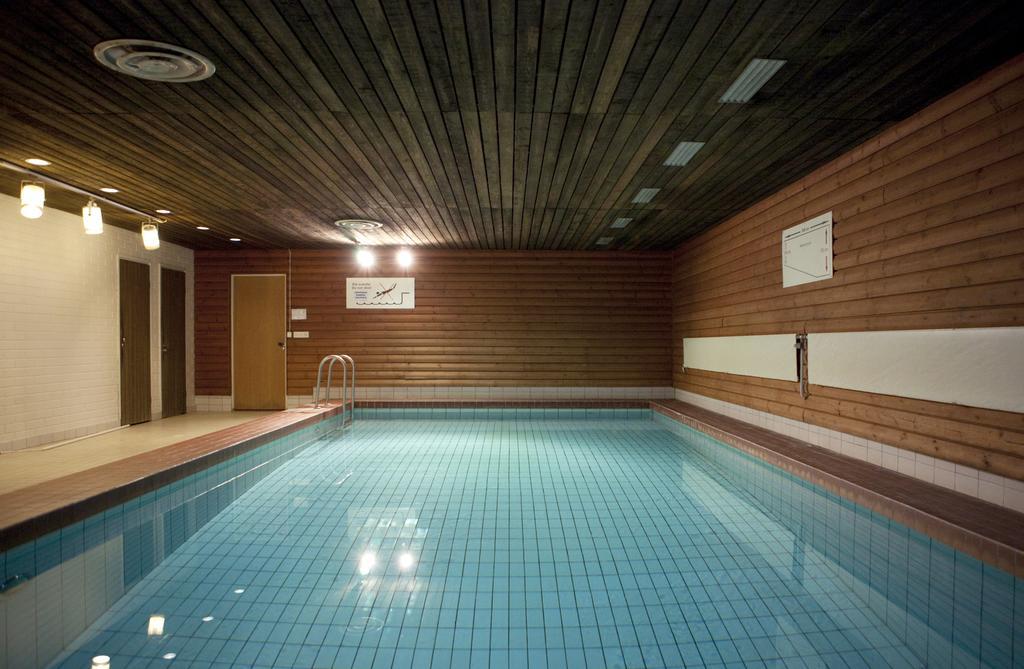 Hotel Jaemsae Exteriör bild
