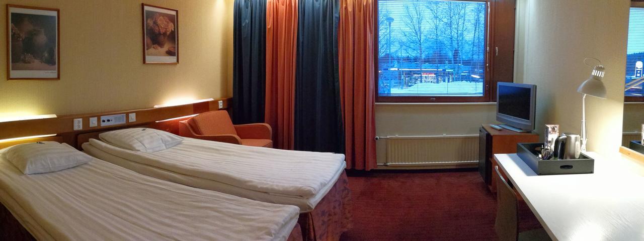 Hotel Jaemsae Exteriör bild